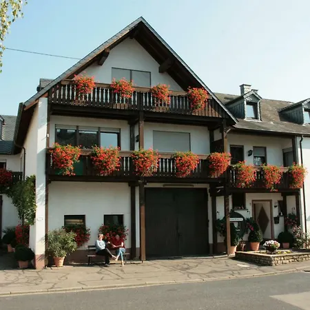 Weingut***pension Guenther Scholtes